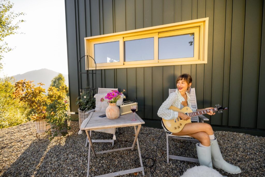 Posiadanie działki nad Szlakiem Wielkich Jezior to marzenie wielu osób ceniących piękno przyrody i spokój